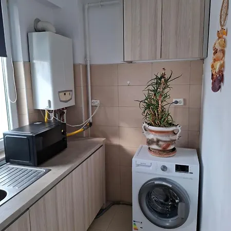 Summerland Mamaia, La 30 M De Plaja, Splendida Apartment